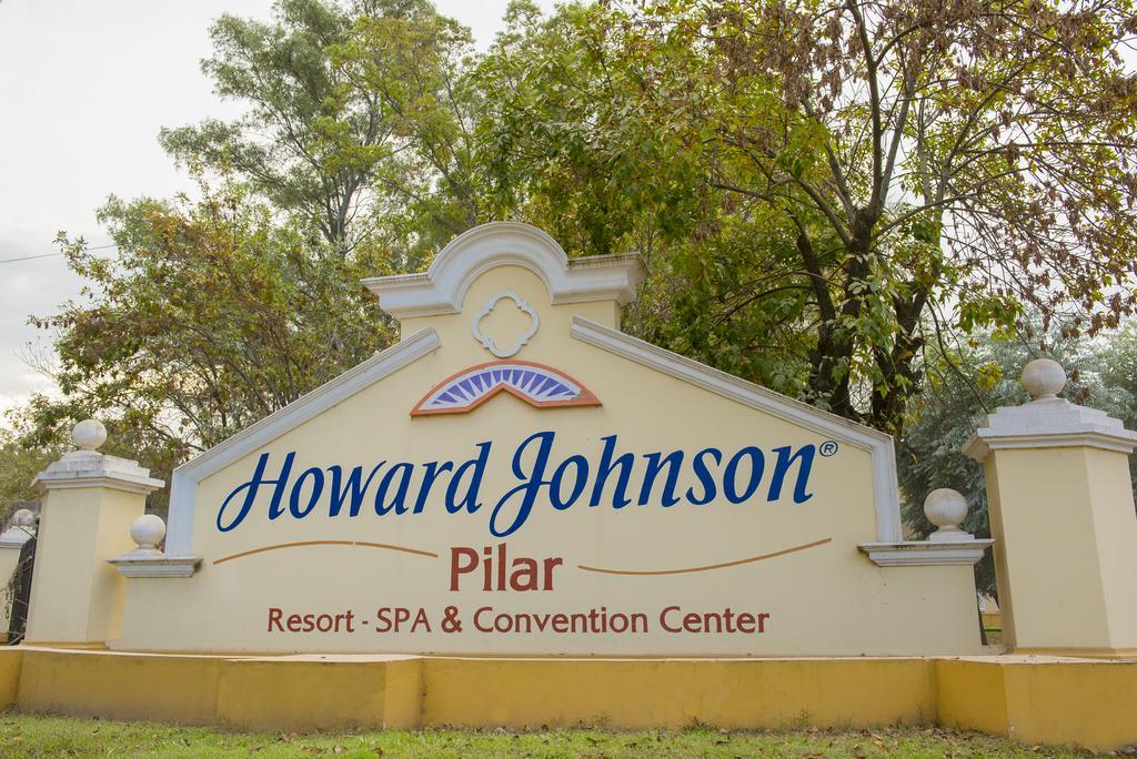Howard Johnson Pilar Resort Spa & Convention Center Exterior photo